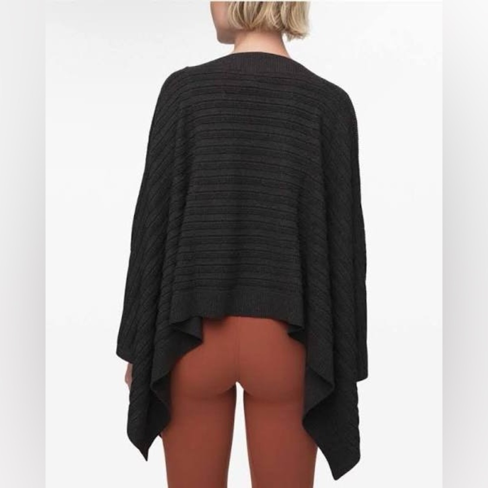 Lululemon Forward Flow Poncho Grey Ribbed Knit Cape One Size - Picture 5 of 6